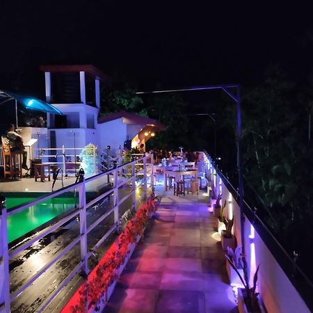 Hotel Sunny Cloud Harumalgoda エクステリア 写真