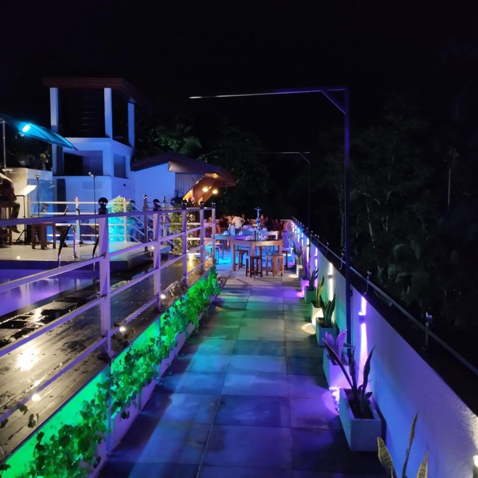 Hotel Sunny Cloud Harumalgoda エクステリア 写真